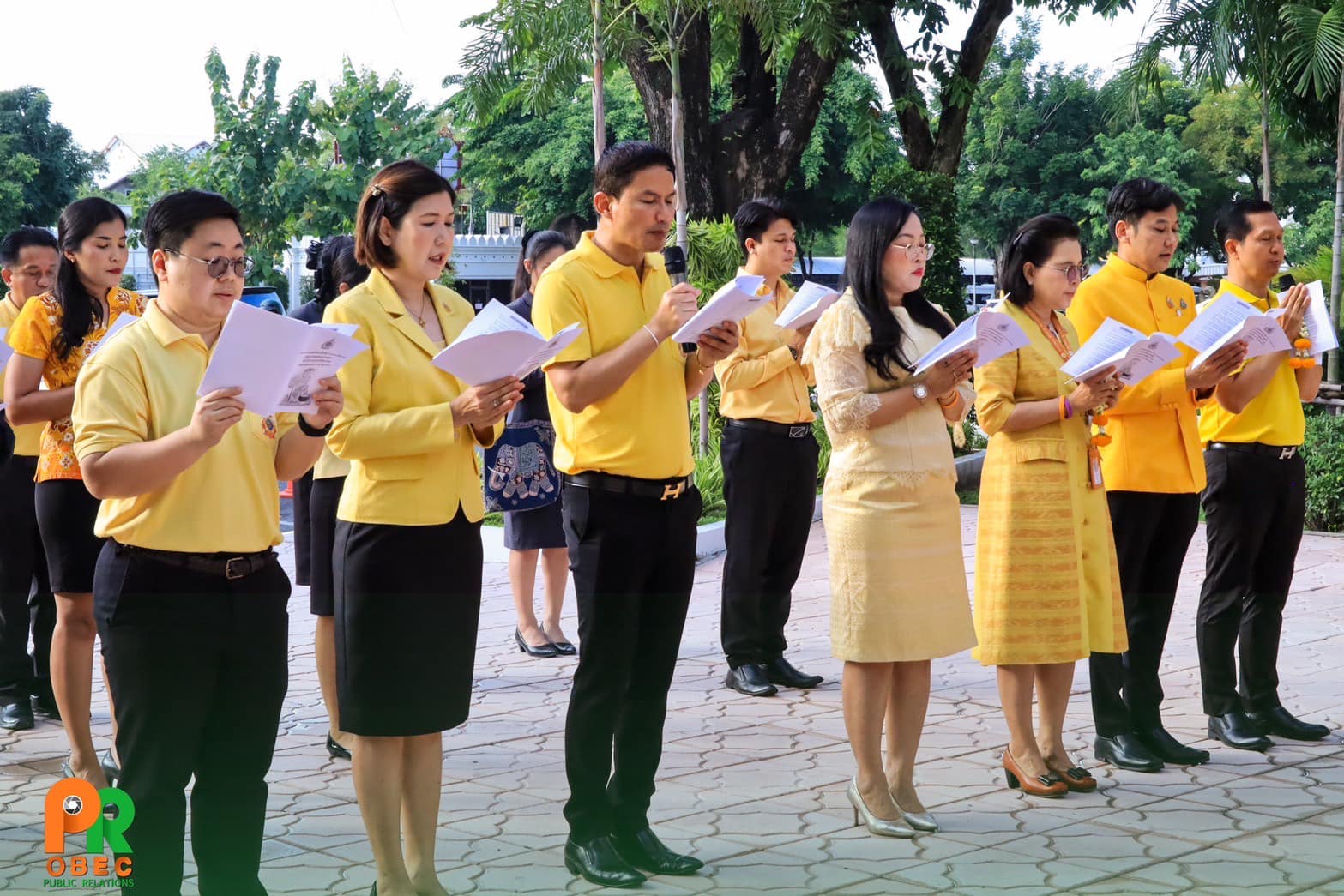 ศสป.สพฐ. เข้าร่วมกิจกรรมเฉลิมพระเกียรติถวายพระพรชัยมงคลแด่พระบาทสมเด็จพระเจ้าอยู่หัว เนื่องในโอกาสพระราชพิธีมหามงคลเฉลิมพระชนมพรรษา 6 รอบ 72 พรรษา